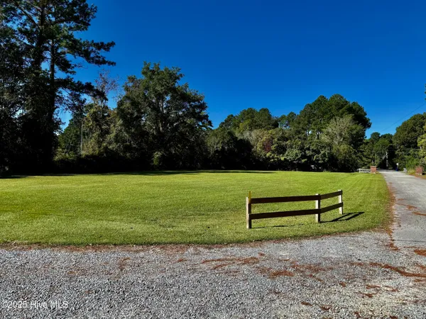 $568,500 | 0 Harbour Way, Oriental, NC 28571