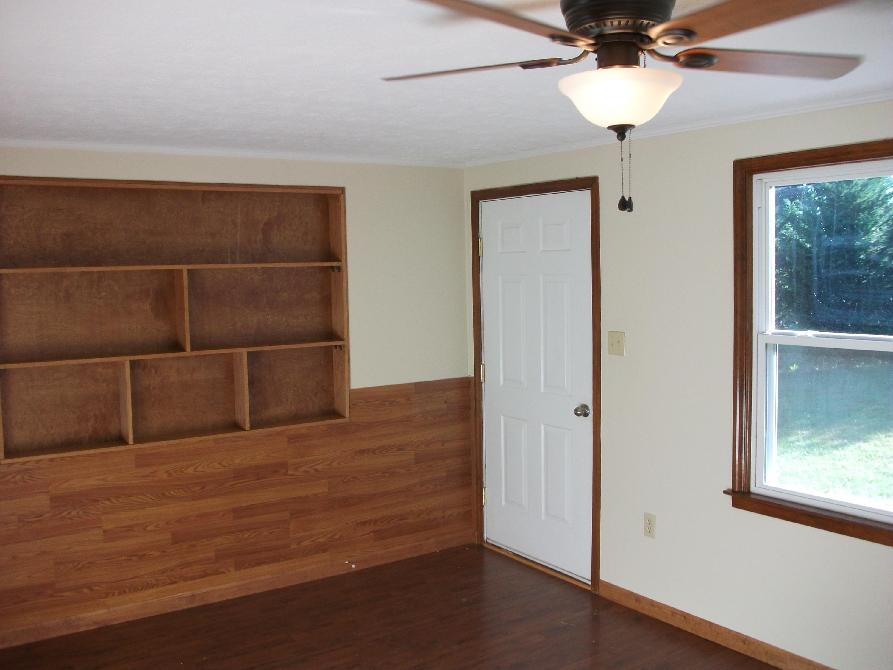 78 Cooks Knob Road Ferrum, VA 24088 - Photo 3 of 24 3 Living Room