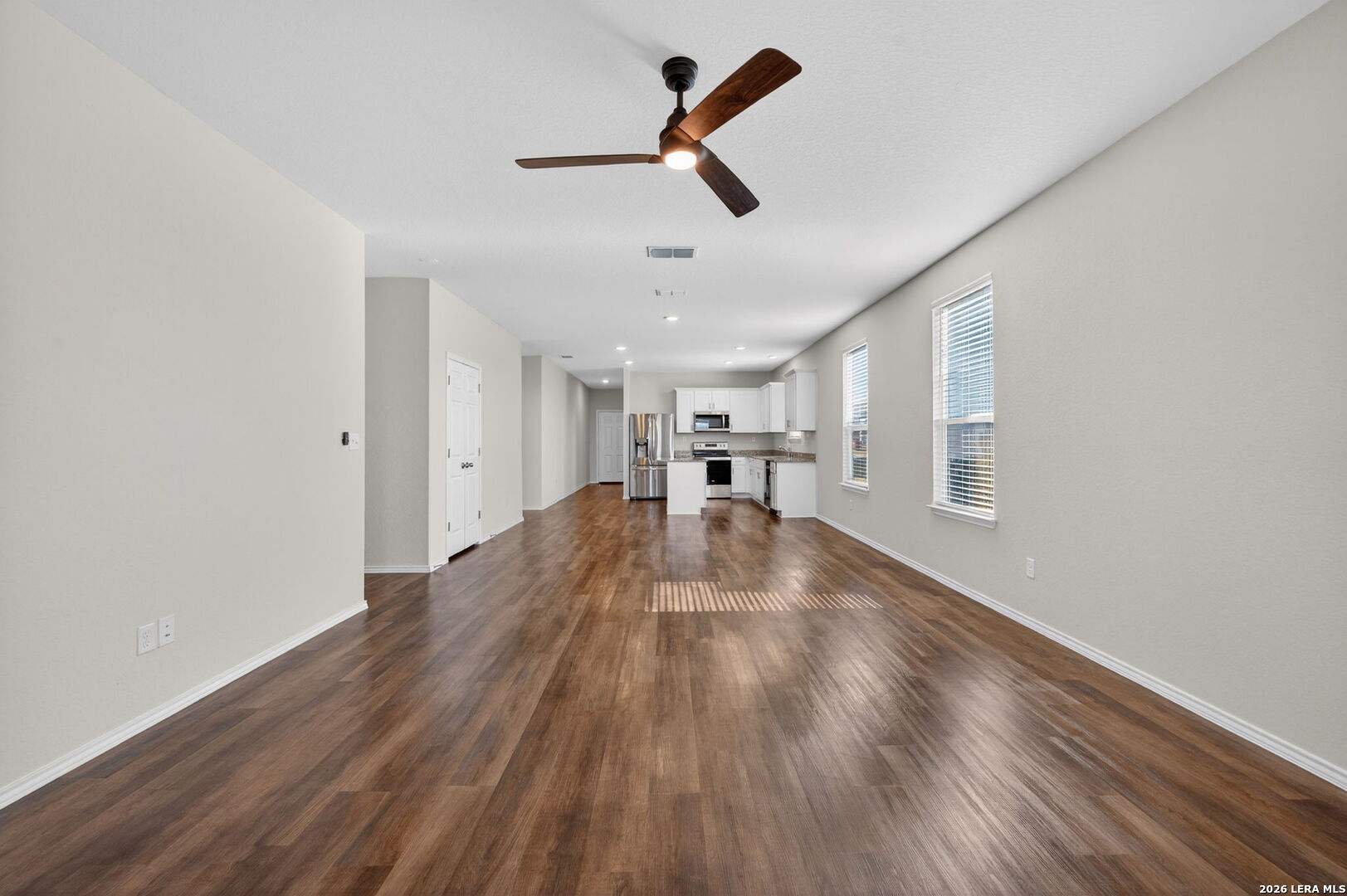 6811 Ashcat Converse, TX 78109 - Photo 8 of 23