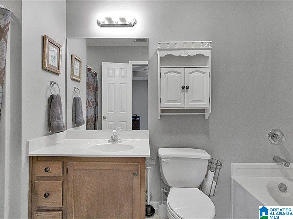 116 King Arthur Place Alabaster, AL 35007 - Photo 16 of 31