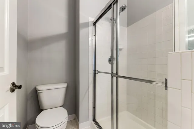 $3,800 | 953 Harrison Circle, Alexandria, VA 22304