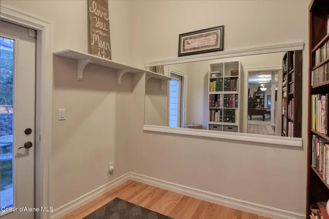 $1,230,000 | 1880 East Grandview Drive, Coeur D'Alene, ID 83815