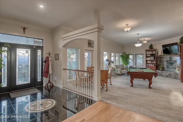 $1,230,000 | 1880 East Grandview Drive, Coeur D'Alene, ID 83815