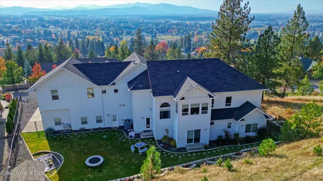 $1,230,000 | 1880 East Grandview Drive, Coeur D'Alene, ID 83815