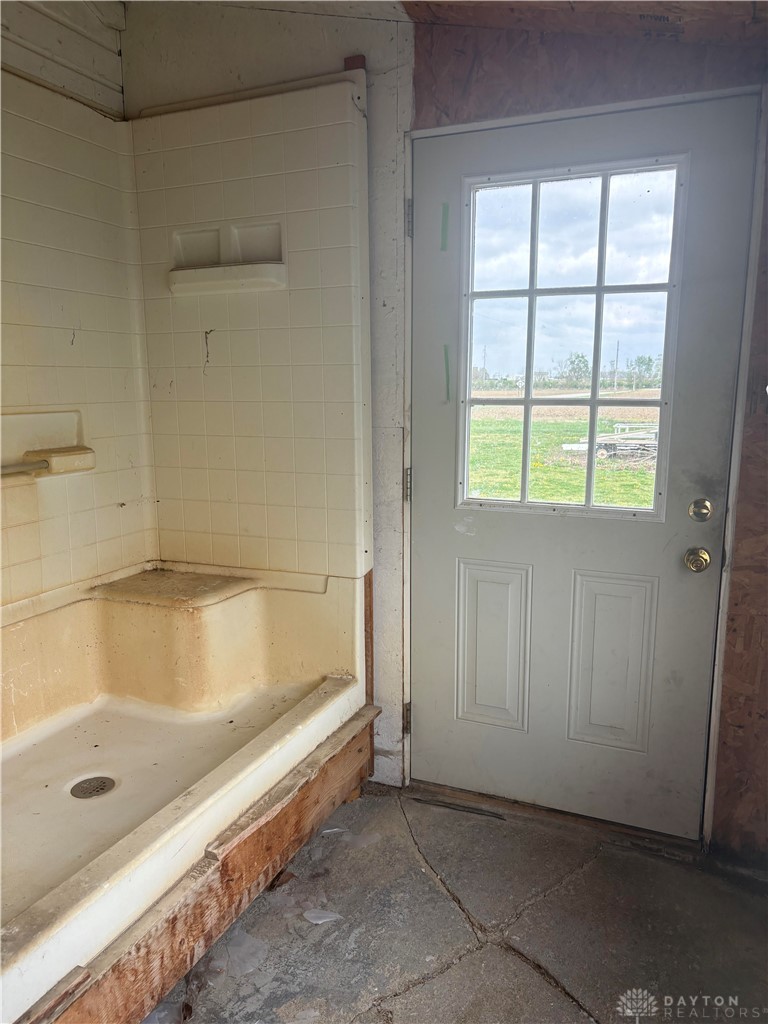 9006 Oakes Road Arcanum, OH 45304 - Photo 14 of 29