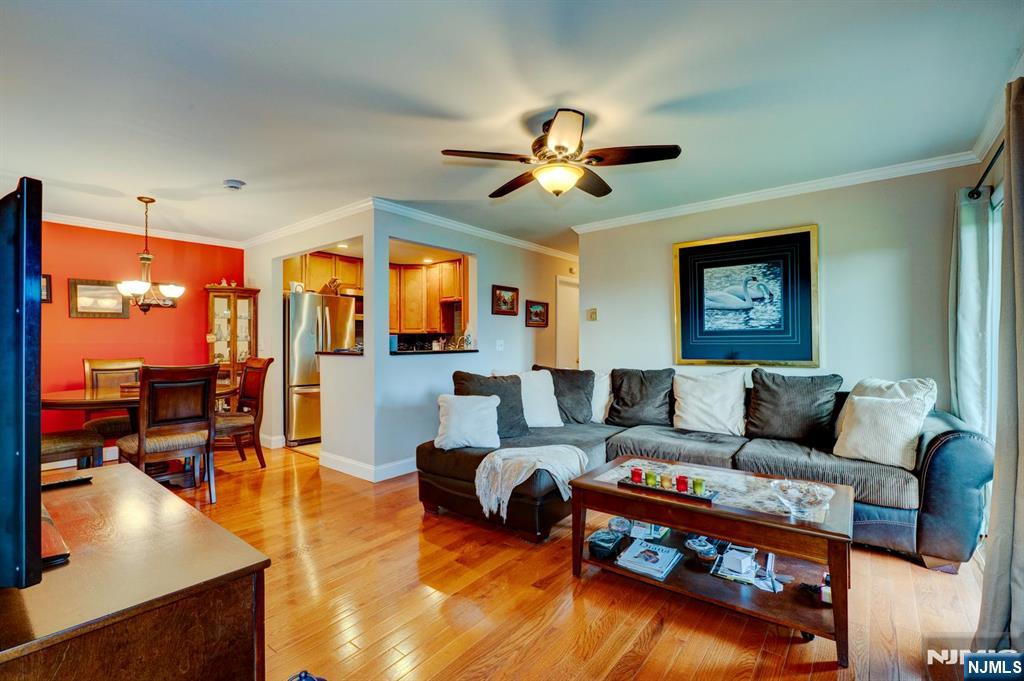 314 Federal Hill Road, Unit 314 Pompton Lakes, NJ 07442 - Photo 4 of 29
