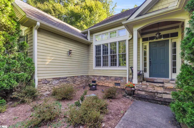 $680,000 | 28 Windswept Lane, Travelers Rest, SC 29690