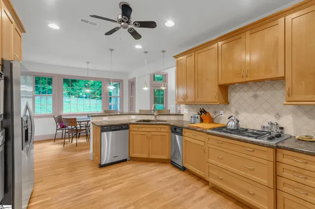 $680,000 | 28 Windswept Lane, Travelers Rest, SC 29690