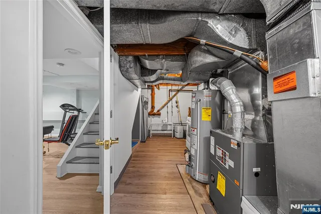 $5,000 | 213 Colonial Avenue, Saddle Brook, NJ 07663