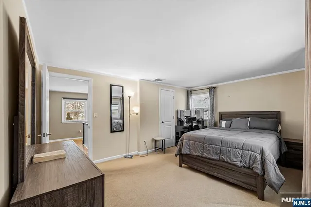 $5,000 | 213 Colonial Avenue, Saddle Brook, NJ 07663