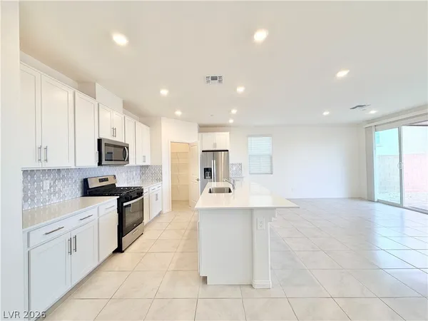 $2,650 | 3732 Frattina Avenue, Henderson, NV 89044