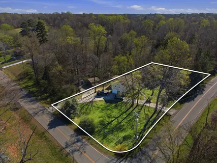 $325,900 | 1315 Gratton Road, Clarksville, TN 37043