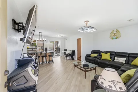 $325,900 | 1315 Gratton Road, Clarksville, TN 37043