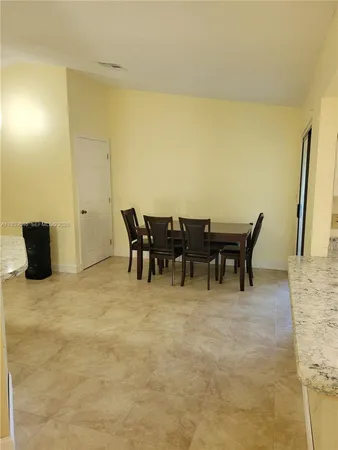 $325,000 | 1014 South Canal Boulevard, Sebring, FL 33870
