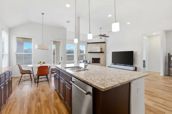 $2,700 | 4140 Novella Cove, Leander, TX 78641