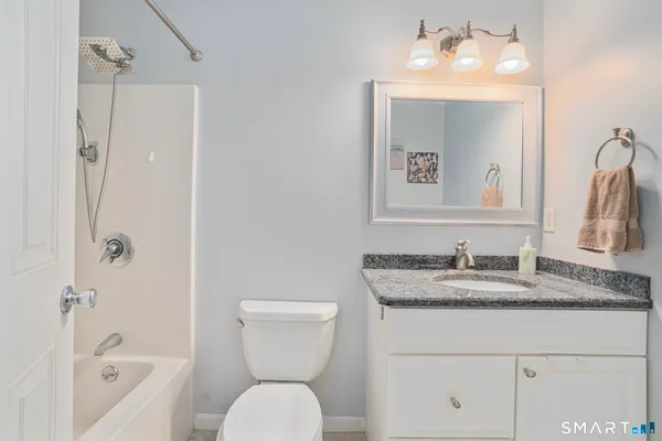 $400,000 | 125 Murphy's Drive, Unit 125, Groton, CT 06340