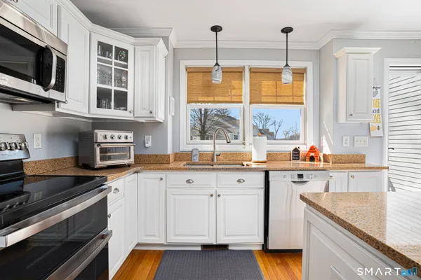 $400,000 | 125 Murphy's Drive, Unit 125, Groton, CT 06340