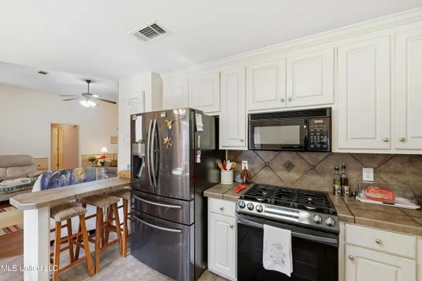 $260,000 | 263 Charlie James Road, Mendenhall, MS 39114