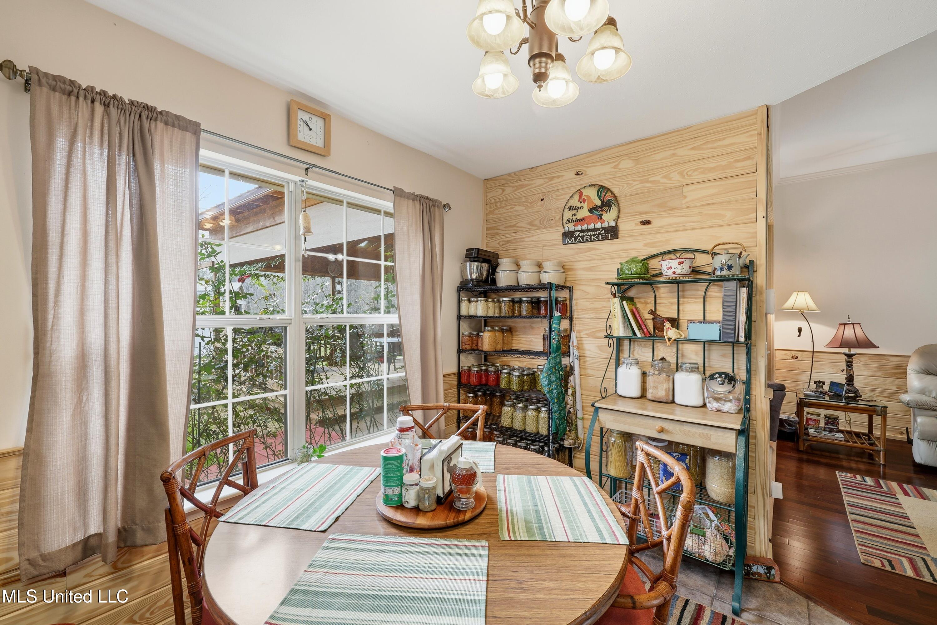 263 Charlie James Road Mendenhall, MS 39114 - Photo 15 of 57 263 Charlie James Rd Home Tours MS 15