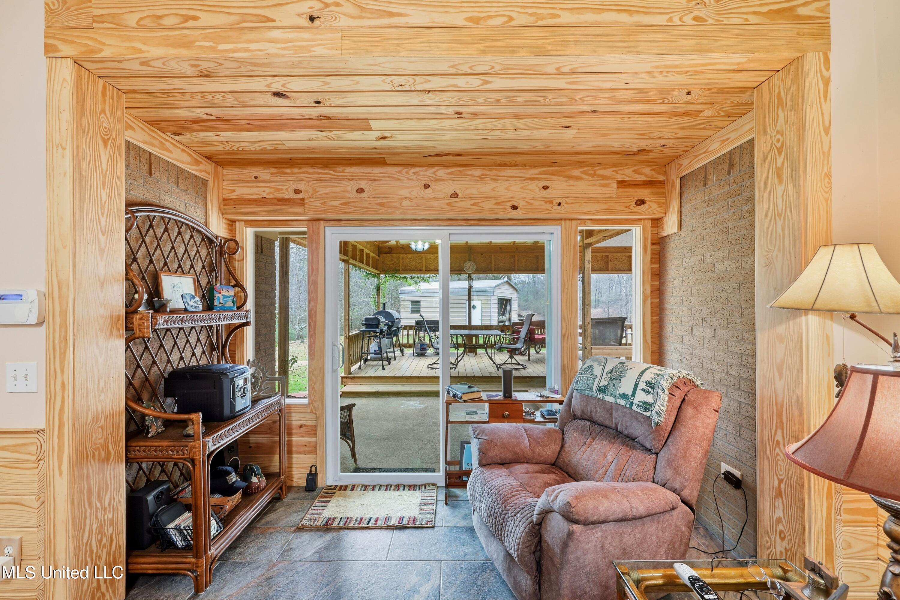 263 Charlie James Road Mendenhall, MS 39114 - Photo 16 of 57 263 Charlie James Rd Home Tours MS 16