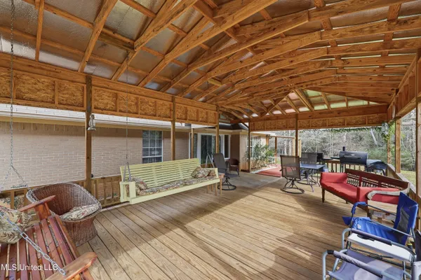 $260,000 | 263 Charlie James Road, Mendenhall, MS 39114