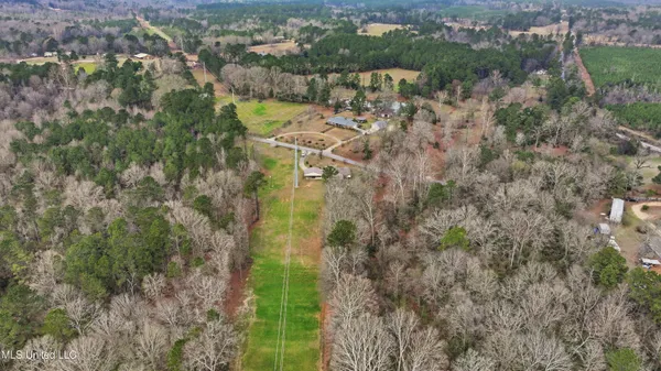 $260,000 | 263 Charlie James Road, Mendenhall, MS 39114