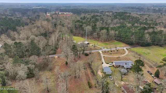$260,000 | 263 Charlie James Road, Mendenhall, MS 39114