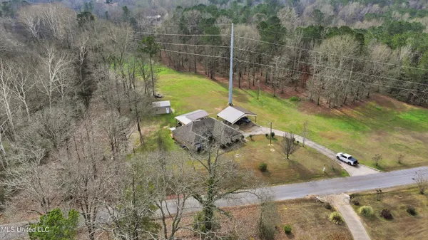 $260,000 | 263 Charlie James Road, Mendenhall, MS 39114