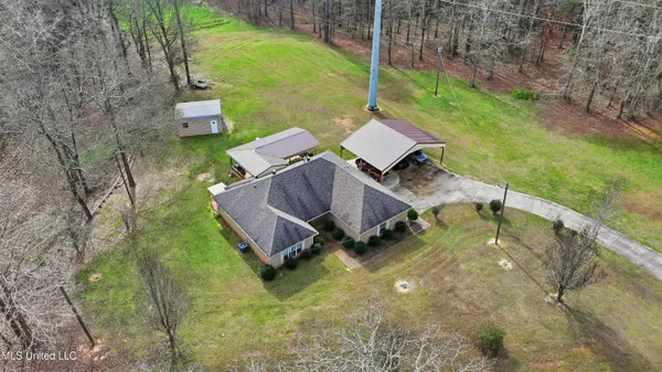 $260,000 | 263 Charlie James Road, Mendenhall, MS 39114