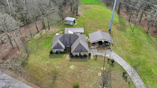 $260,000 | 263 Charlie James Road, Mendenhall, MS 39114