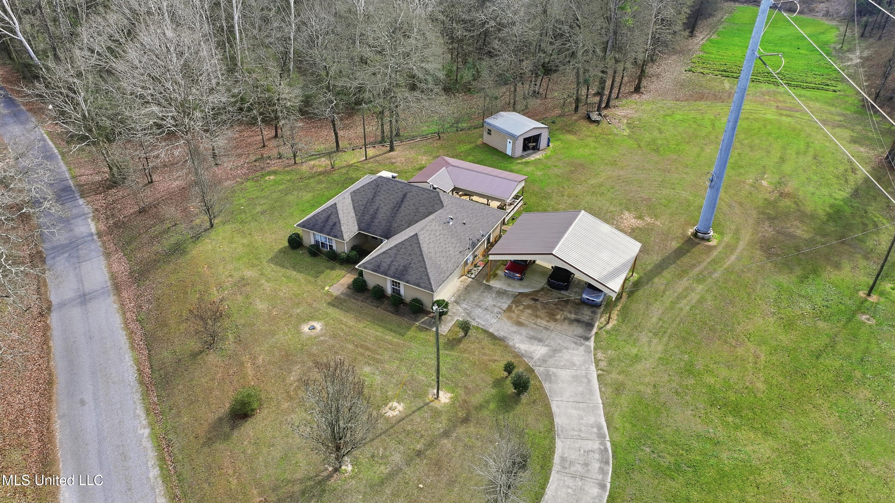 263 Charlie James Road Mendenhall, MS 39114 - Photo 51 of 57 263 Charlie James Rd Home Tours MS 54