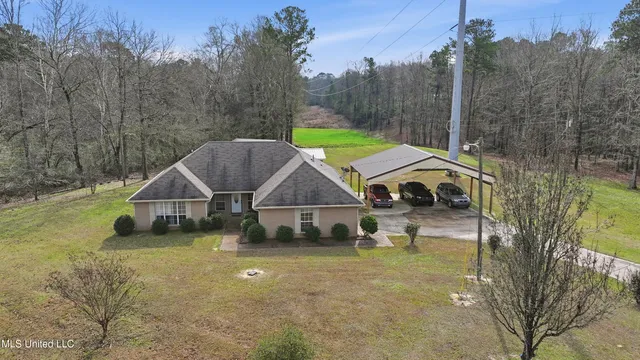 $260,000 | 263 Charlie James Road, Mendenhall, MS 39114