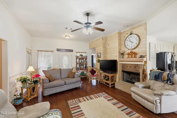 $260,000 | 263 Charlie James Road, Mendenhall, MS 39114