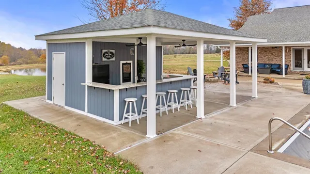 $742,500 | 7904 Highway 129, Versailles, IN 47042