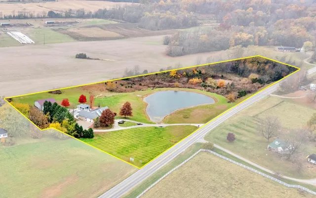 $742,500 | 7904 Highway 129, Versailles, IN 47042