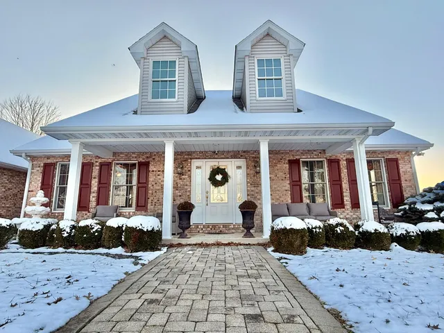 $742,500 | 7904 Highway 129, Versailles, IN 47042