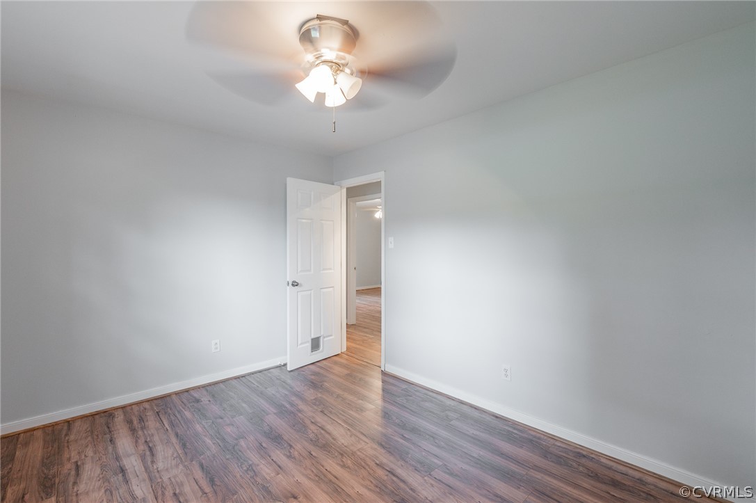 5406 Claypoint Road Midlothian, VA 23112 - Photo 29 of 41