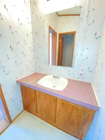 $225,000 | 2095 Highway 14, Sharon, VT 05065