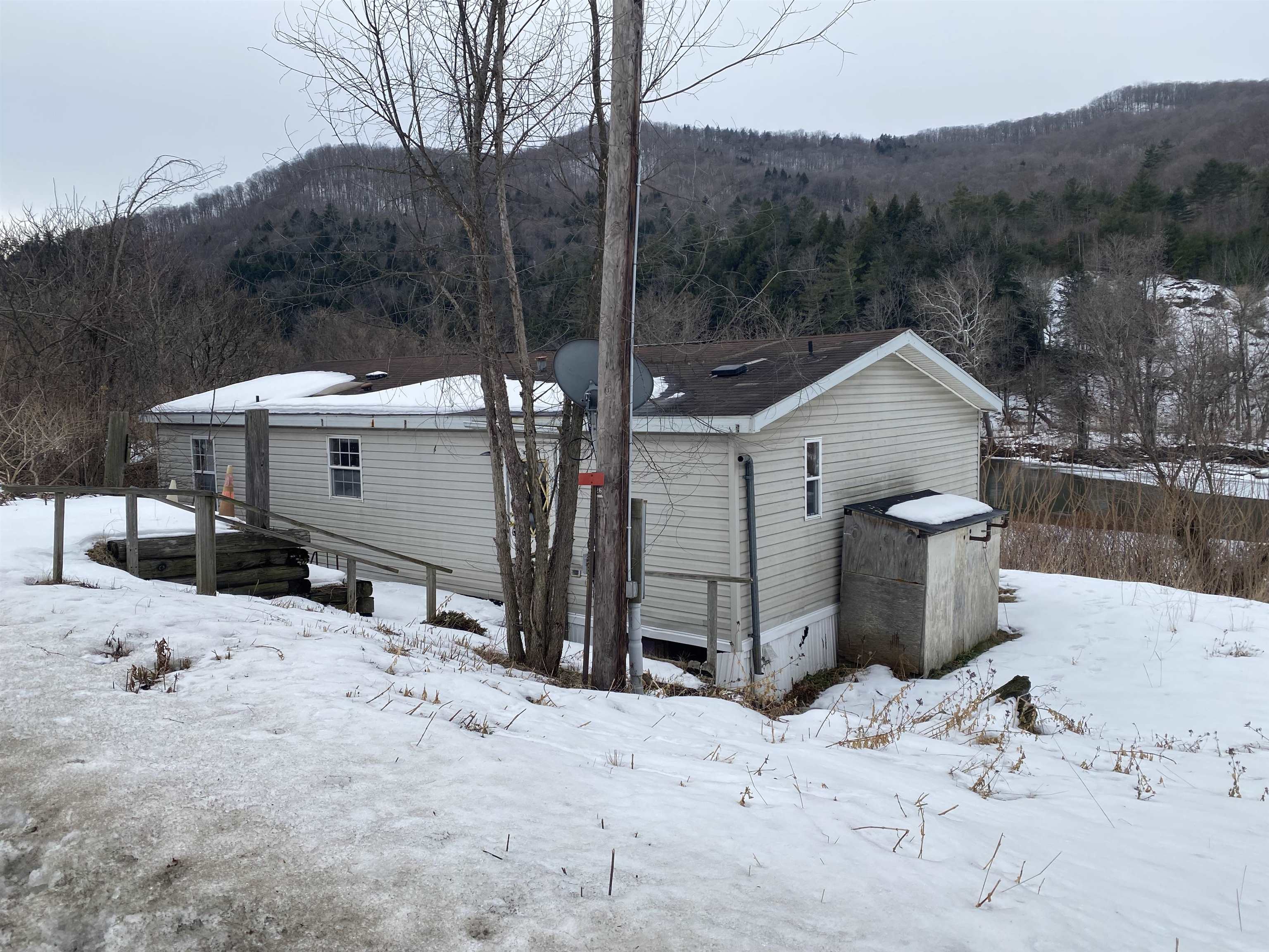 2095 Highway 14 Sharon, VT 05065 - Photo 4 of 21