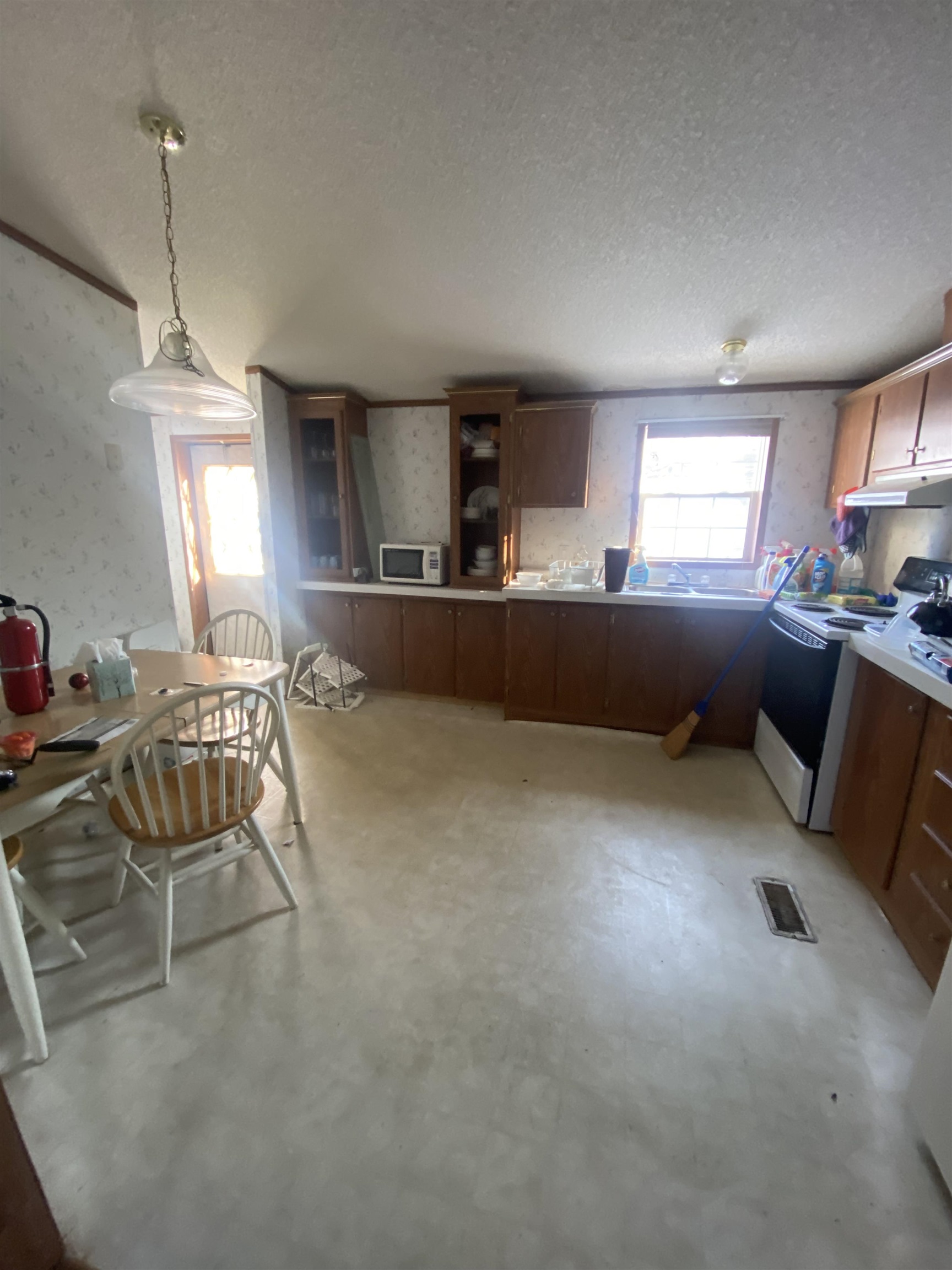 2095 Highway 14 Sharon, VT 05065 - Photo 7 of 10