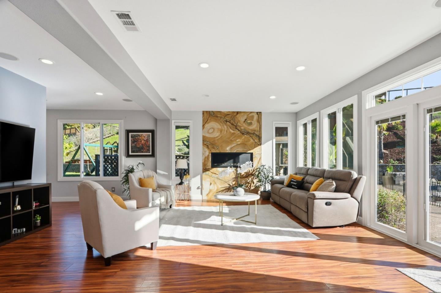 6352 Running Springs Road San Jose, CA 95135 - Photo 16 of 65