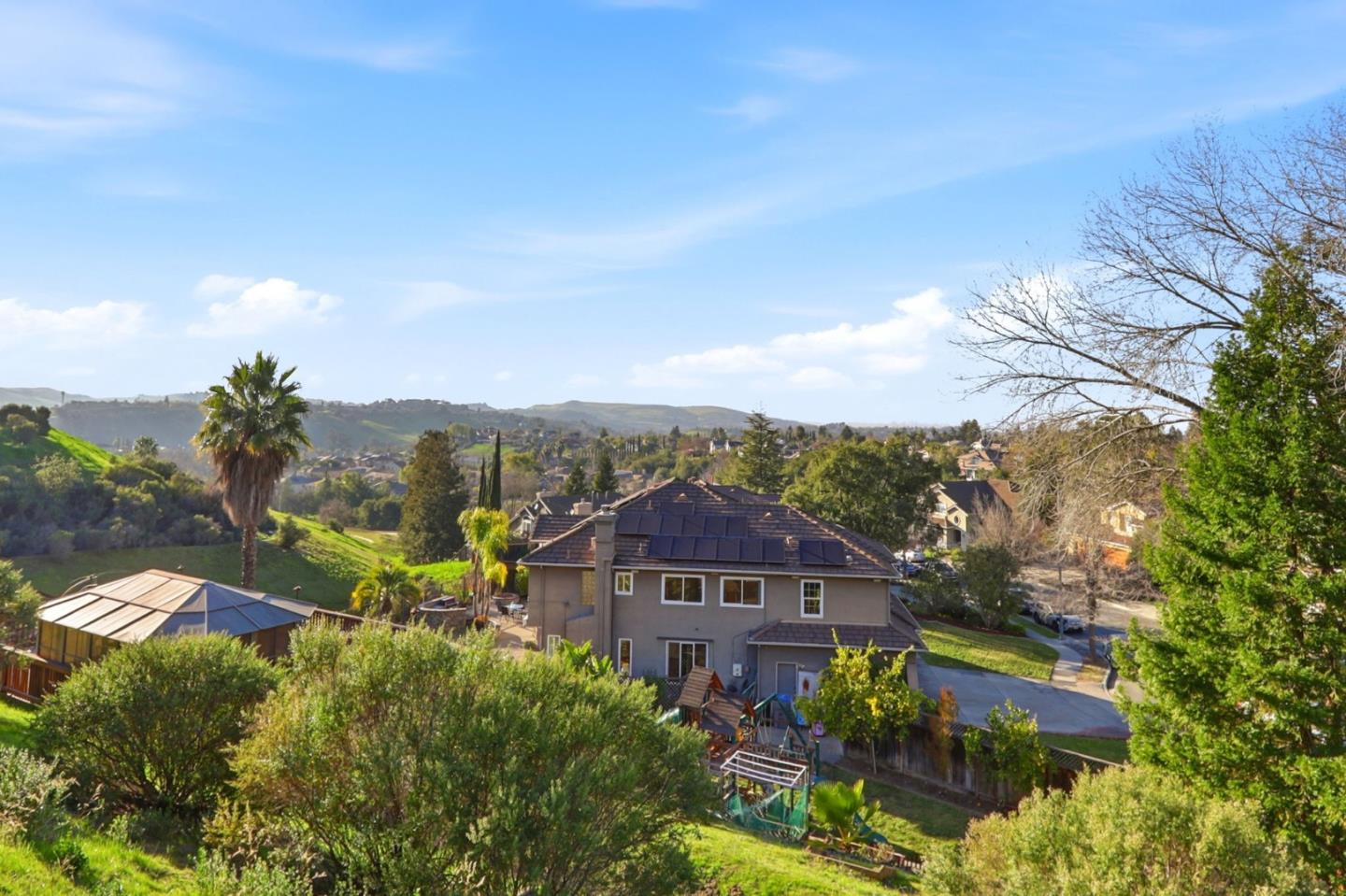 6352 Running Springs Road San Jose, CA 95135 - Photo 4 of 65