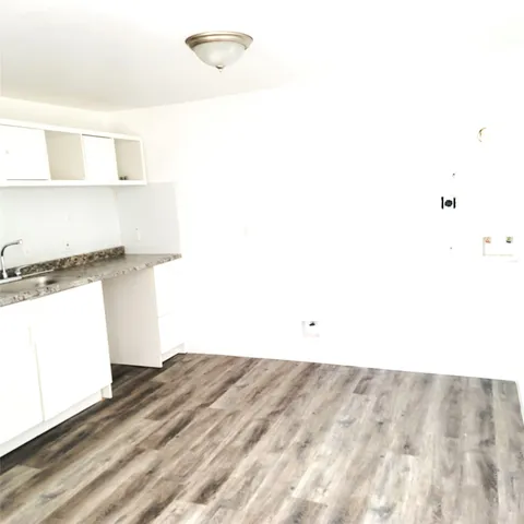 $800 | 6901 Dumble Street, Unit 4, Houston, TX 77021