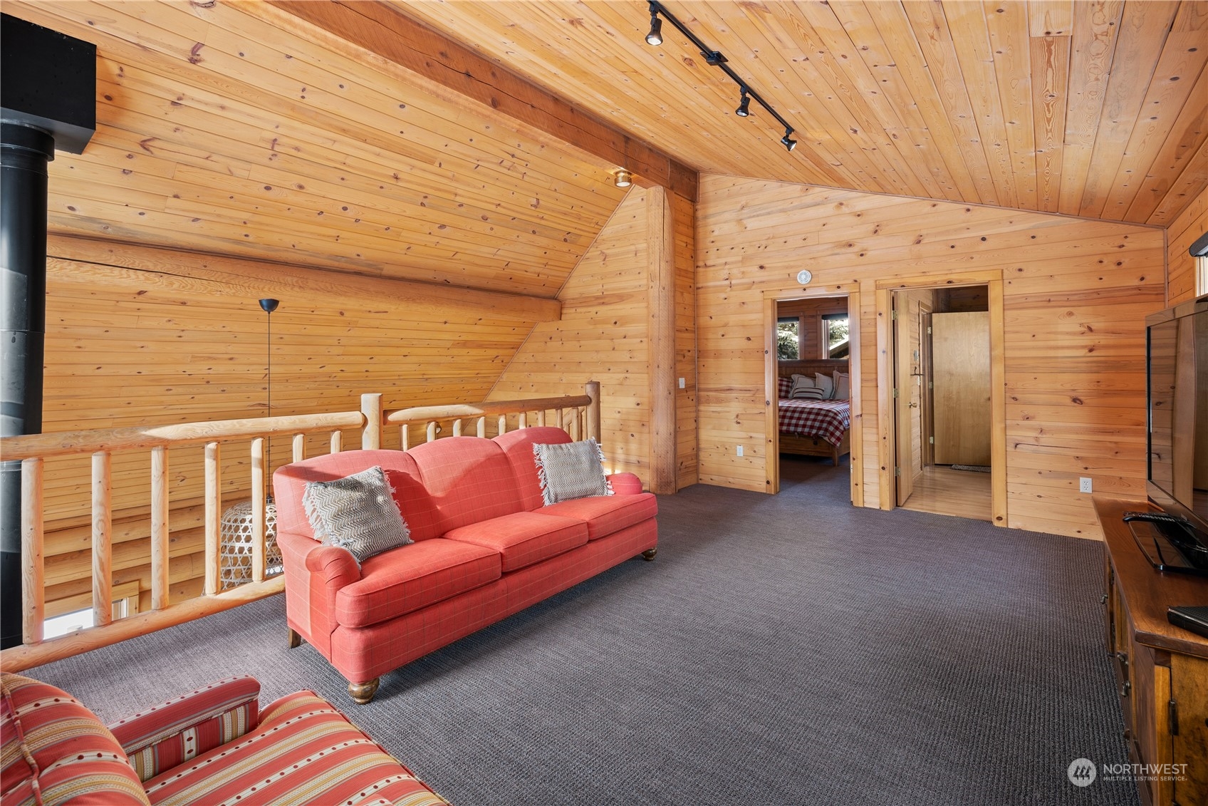 3435 Teanaway Road Cle Elum, WA 98922 - Photo 29 of 33 a outdoor space with patio area