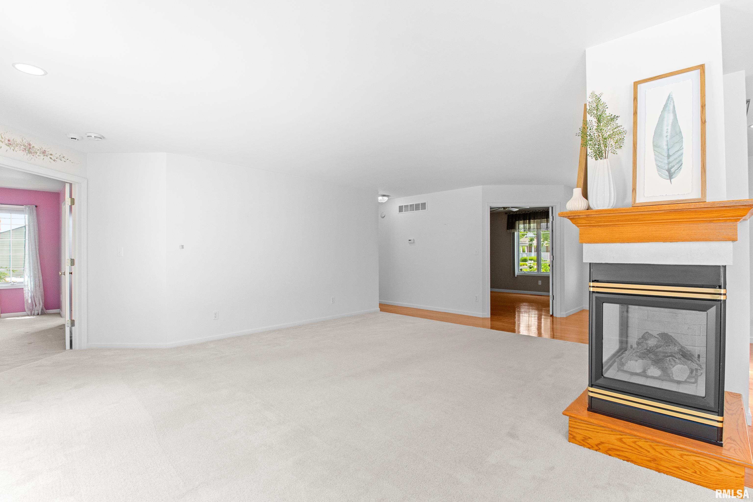6012 North Wickwood Road Peoria, IL 61614 - Photo 22 of 50