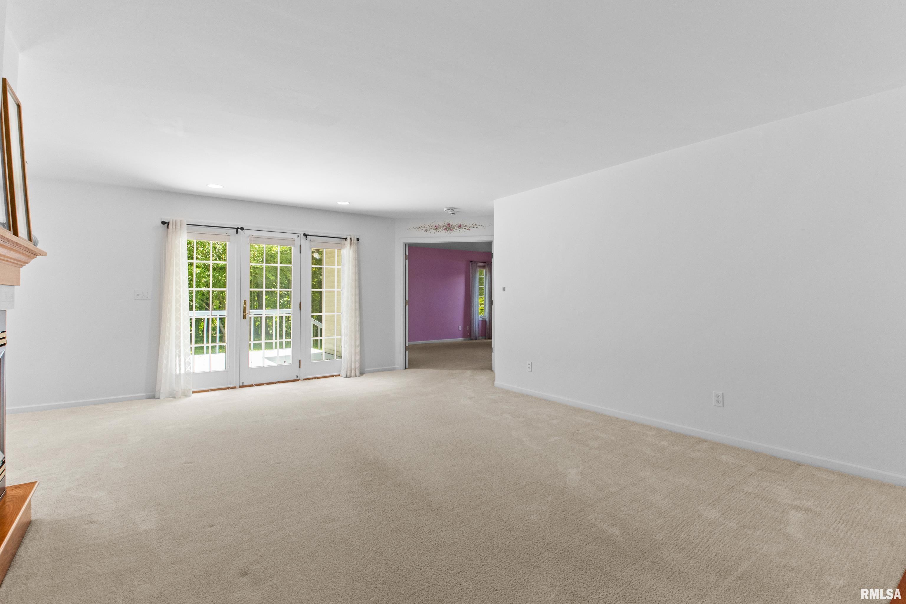 6012 North Wickwood Road Peoria, IL 61614 - Photo 23 of 50
