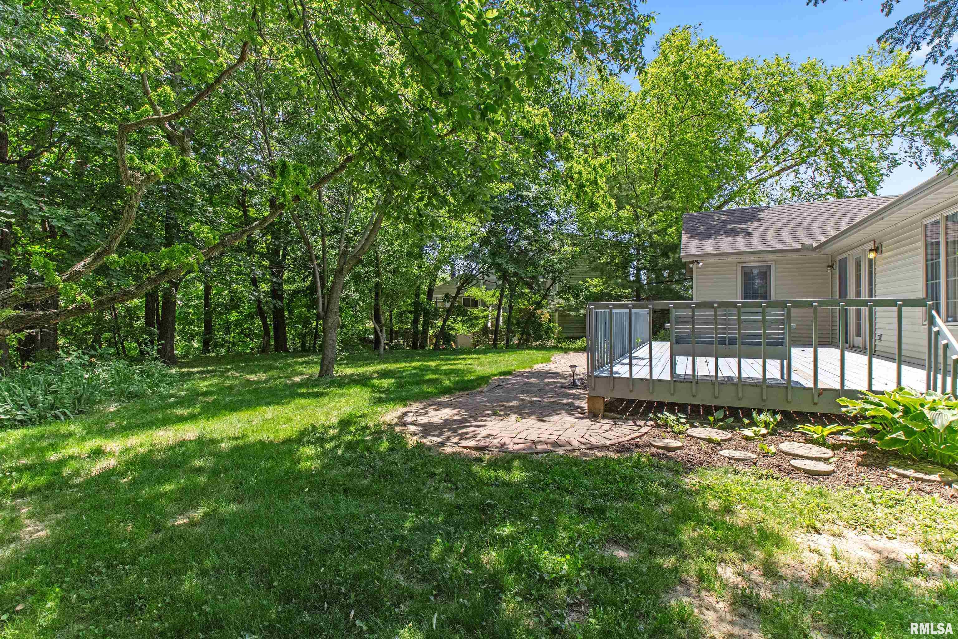6012 North Wickwood Road Peoria, IL 61614 - Photo 4 of 50