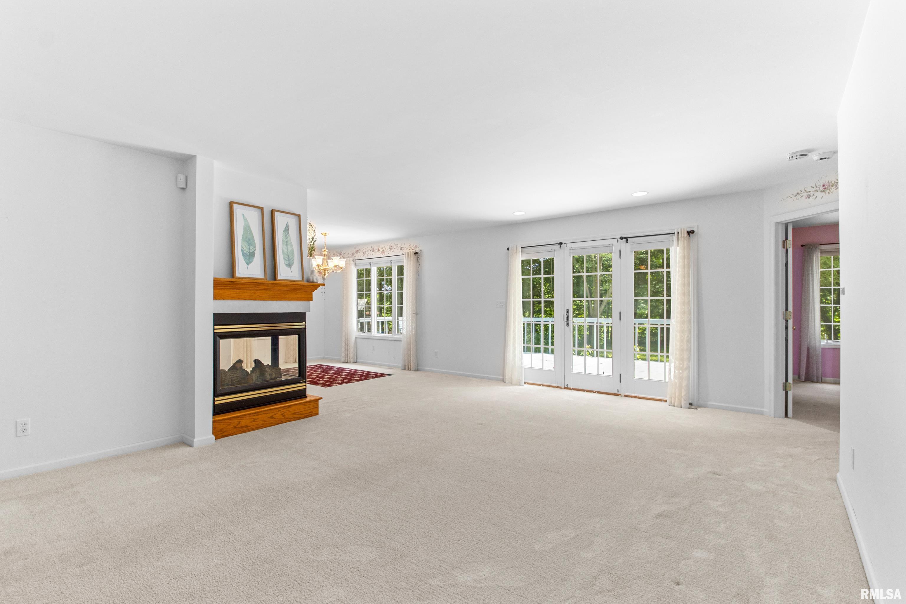 6012 North Wickwood Road Peoria, IL 61614 - Photo 8 of 50