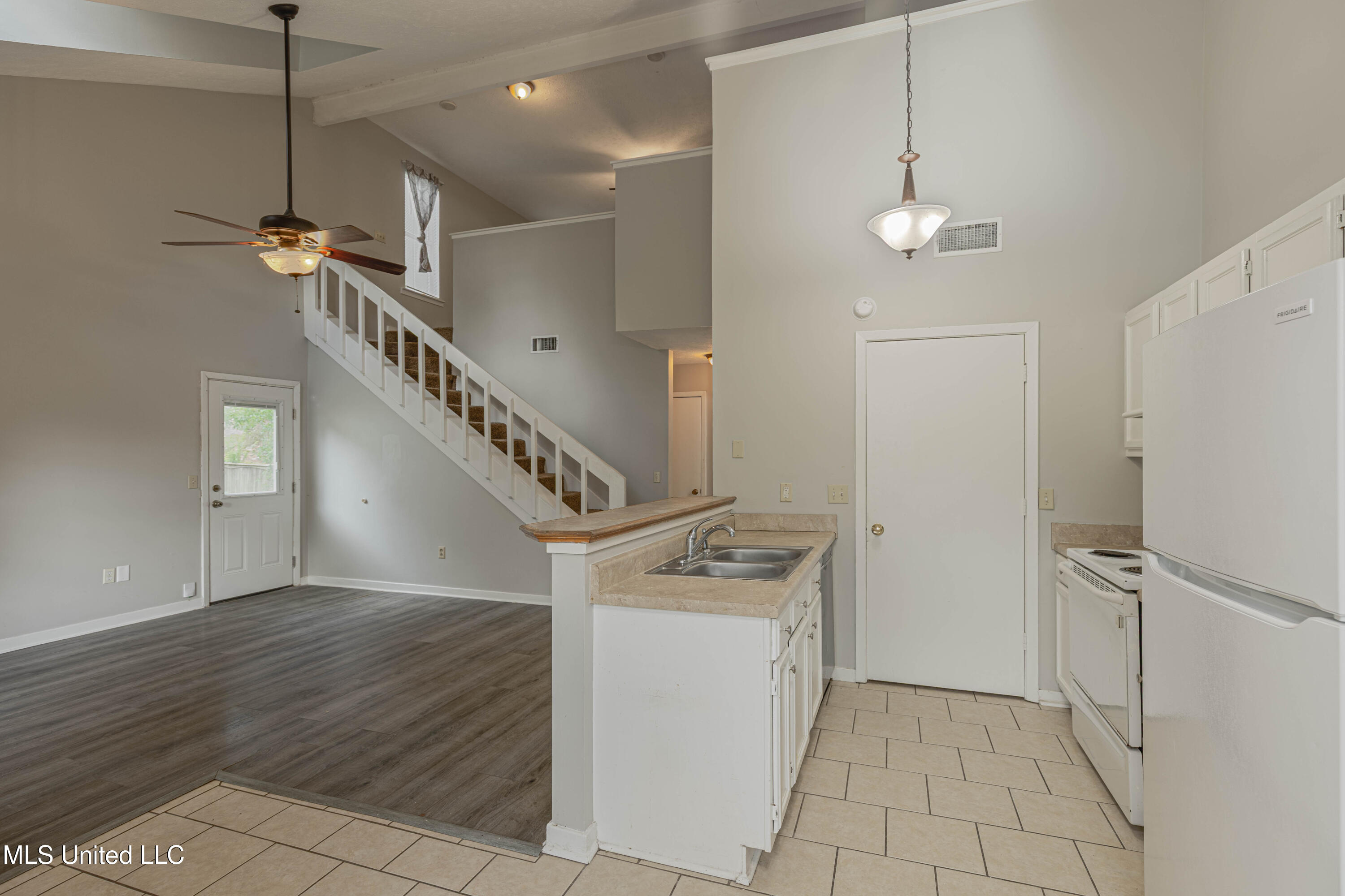 183 Cumberland Road, Unit B Brandon, MS 39047 - Photo 10 of 26 IMG_4180-Edit