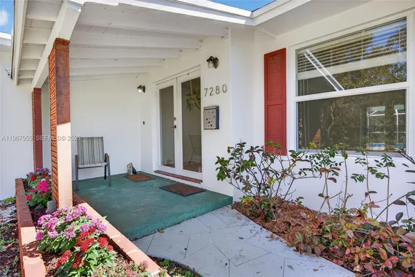 $7,400 | 7280 Southwest 128th Street, Pinecrest, FL 33156